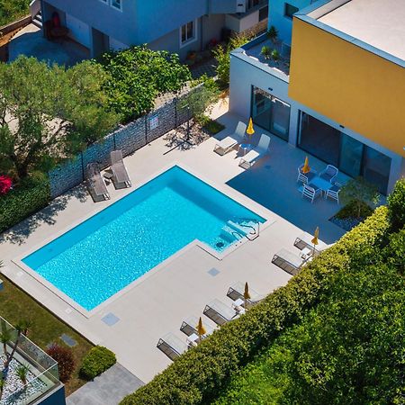 D. Marine Apartments Бибинє Екстер'єр фото